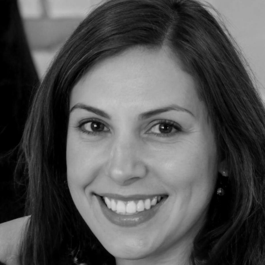 Ritratto di Alessia esperta in business per nail artist